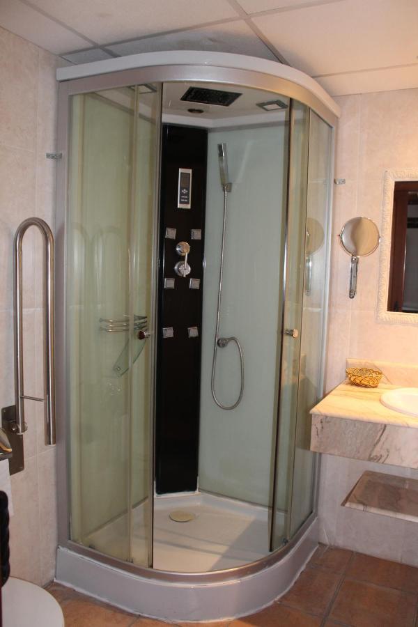 Hotel La Villa ريكينا المظهر الخارجي الصورة
